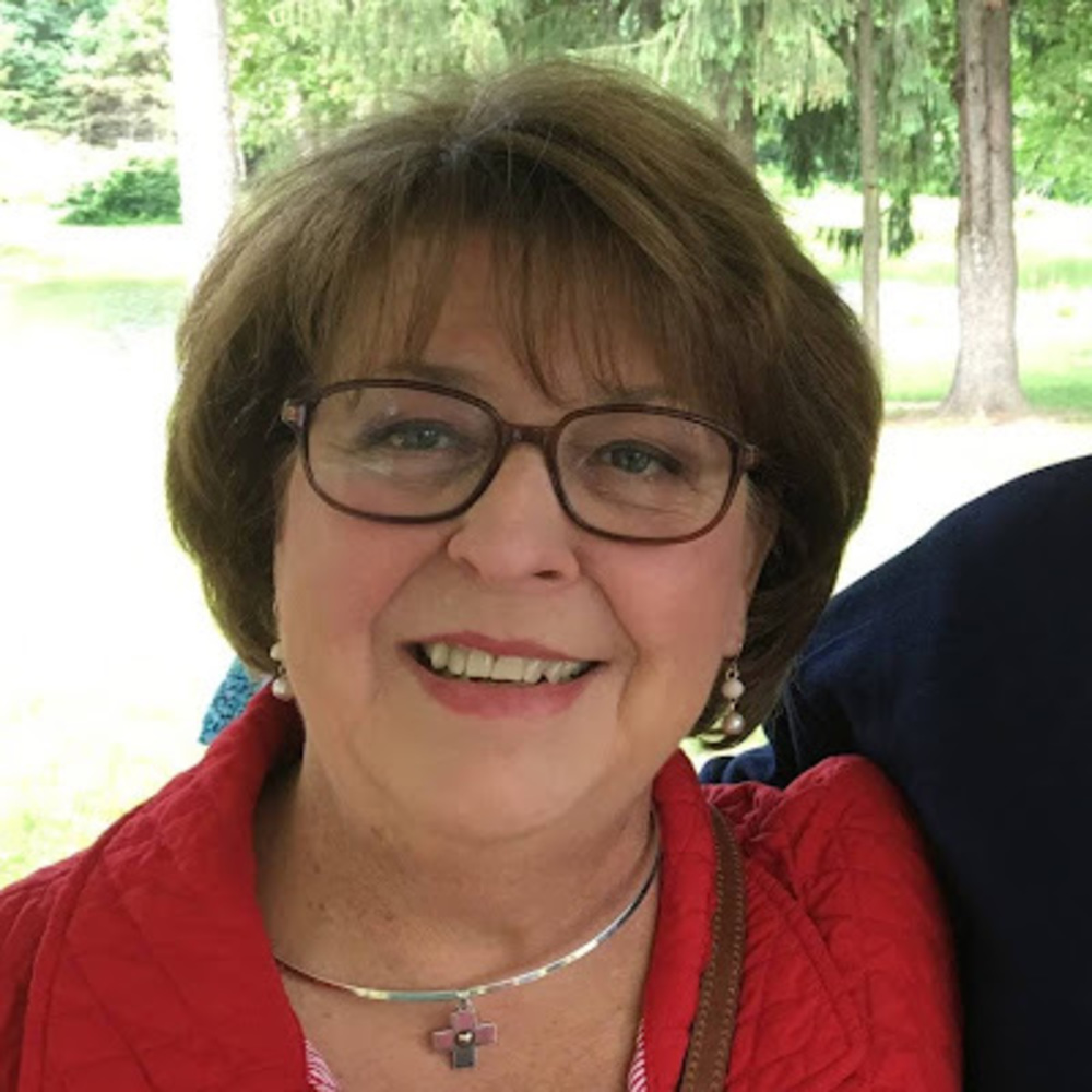 Meet your Posher, Lynn